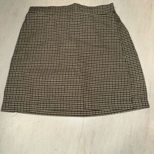 American Eagle Outfitters Black and Cream Mini Skirt